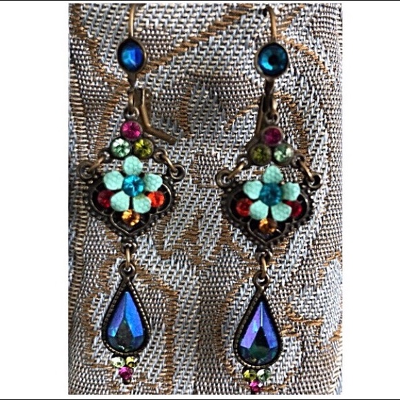Earrings-Royal Arabesque Floral - Picture 3 of 7